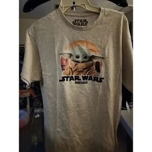 Star Wars Men's The Mandalorian The Child Grogu Baby Yoda T-Shirt Medium A101